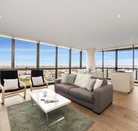 Best Views on Collins - Accommodation Resorts