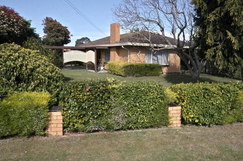 Jacaranda House - Accommodation Resorts 0