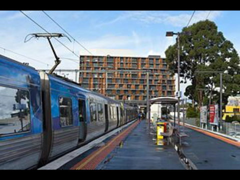 Lovely 5BR Full House In Glen Waverley, Walk To Train, Bus & Shops - Accommodation Resorts 18