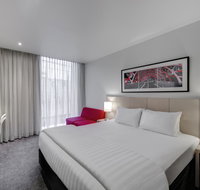 Travelodge Hotel Melbourne Docklands - Accommodation Resorts