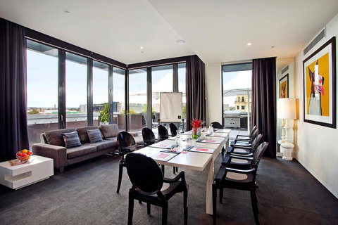 The Cullen Melbourne - Art Series - Accommodation Resorts 21