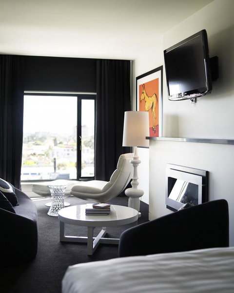 The Cullen Melbourne - Art Series - Accommodation Resorts 13