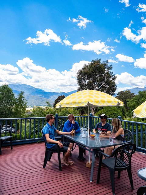 Valley View Lodge - Accommodation Resorts 27