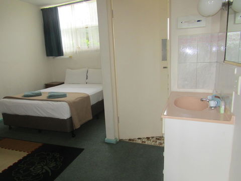 Twin City Motor Inn - Accommodation Resorts 14
