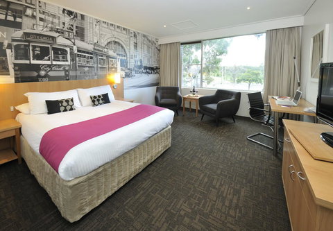 Mercure North Melbourne - Accommodation Resorts 1