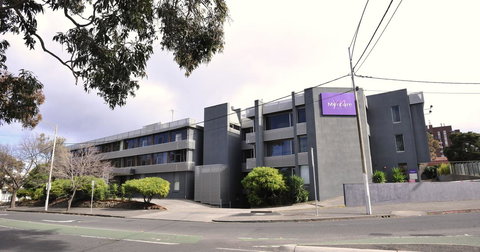 Mercure North Melbourne - Accommodation Resorts 5