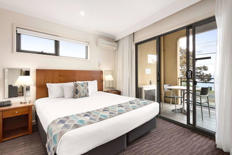 Quality Hotel Bayside Geelong - Accommodation Resorts 3
