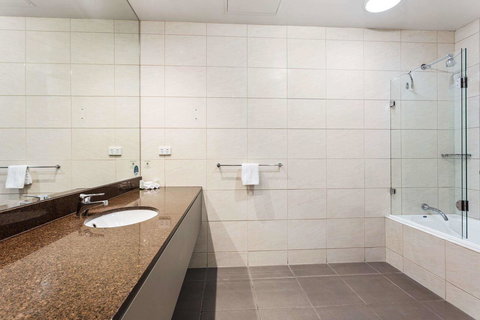 Quality Hotel Bayside Geelong - Accommodation Resorts 15