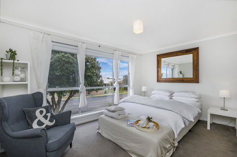Portland Bay Apartments - Accommodation Resorts 2