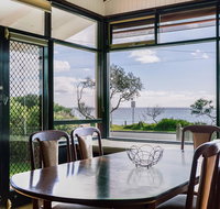Beach Front Beauty - Ocean front views - Accommodation Resorts