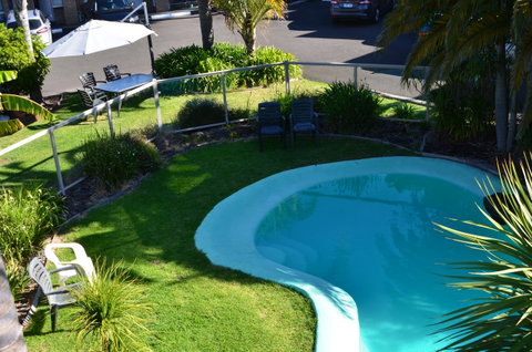 Tropicana Motor Inn - Accommodation Resorts 19