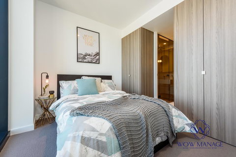 WOW Apartment On Lonsdale - Accommodation Resorts 14