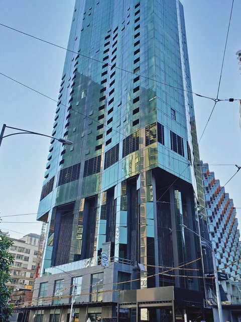 WOW Apartment On Lonsdale - Accommodation Resorts 21