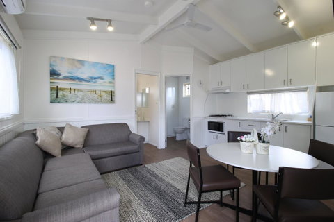 Kanasta Caravan Park - Accommodation Resorts 17