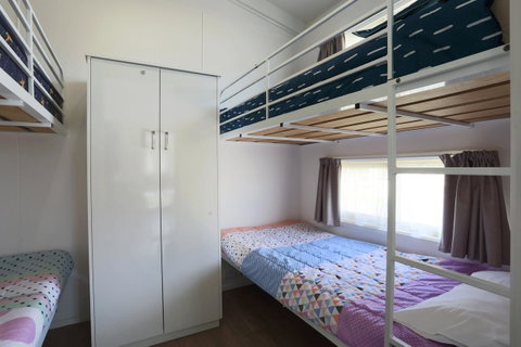 Kanasta Caravan Park - Accommodation Resorts 34