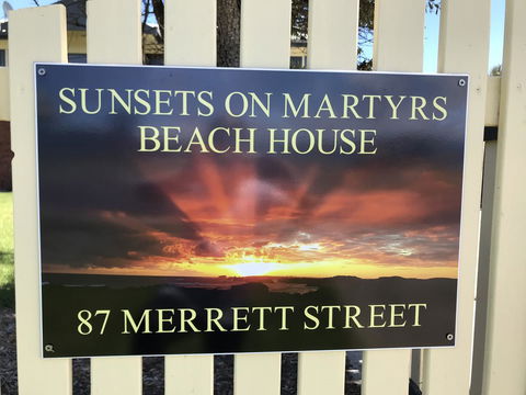 Sunsets On Martyrs Luxury Coastal Beach House Peterborough - Accommodation Resorts 21