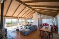 Book Peterborough Accommodation Vacations Accommodation Resorts Accommodation Resorts
