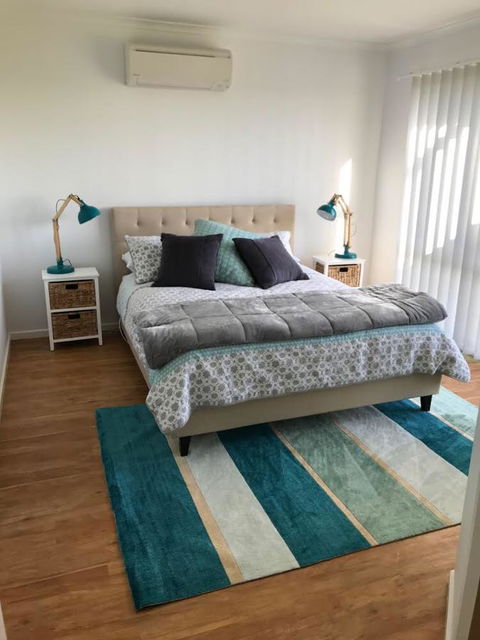 Sunsets On Martyrs Luxury Coastal Beach House Peterborough - Accommodation Resorts 14