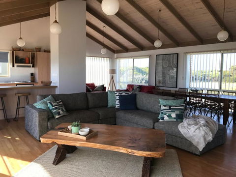 Sunsets On Martyrs Luxury Coastal Beach House Peterborough - Accommodation Resorts 13