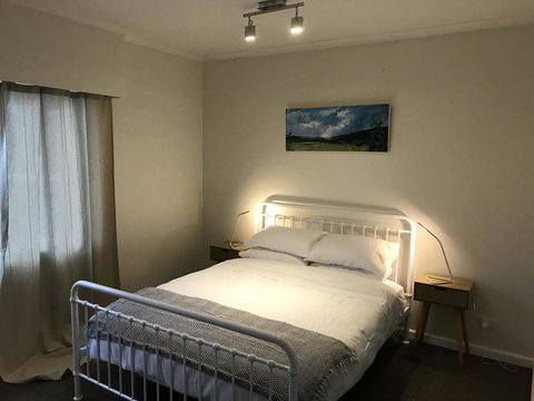 The Hill House - Accommodation Resorts 9