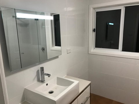 The Hill House - Accommodation Resorts 11