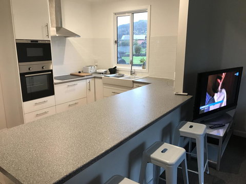 The Hill House - Accommodation Resorts 14