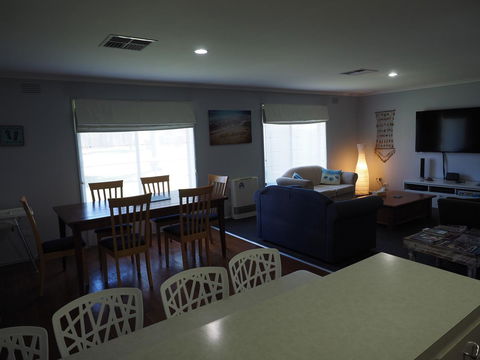 Port Relaxation - Accommodation Resorts 2