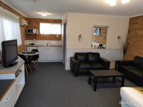 Coachman Motel And Holiday Units - Accommodation Resorts 24