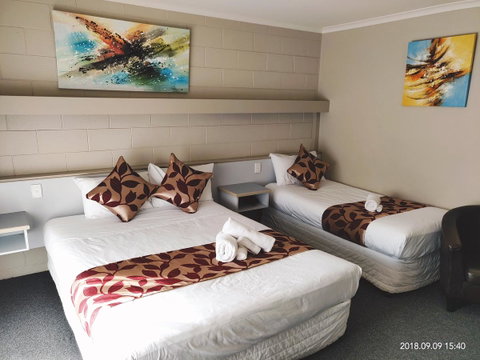 Coachman Motel And Holiday Units - Accommodation Resorts 10