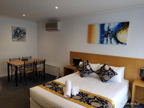 Coachman Motel And Holiday Units - Accommodation Resorts 1