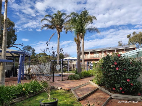 Coachman Motel And Holiday Units - Accommodation Resorts 14