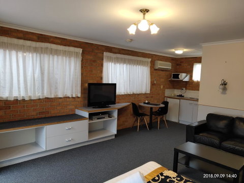 Coachman Motel And Holiday Units - Accommodation Resorts 18