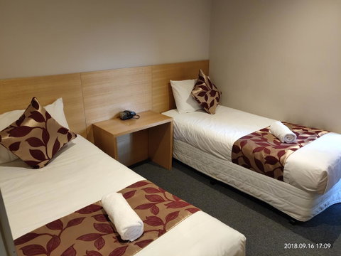 Coachman Motel And Holiday Units - Accommodation Resorts 42