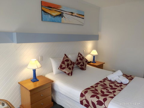 Coachman Motel And Holiday Units - Accommodation Resorts 11