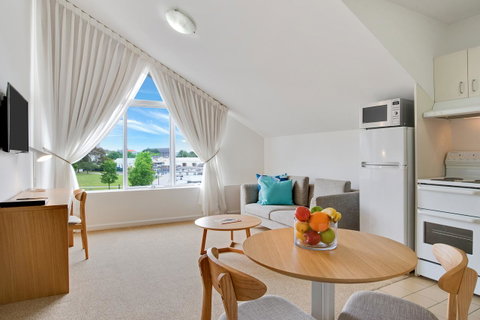 Aligned Corporate Residences Williamstown - Accommodation Resorts 10