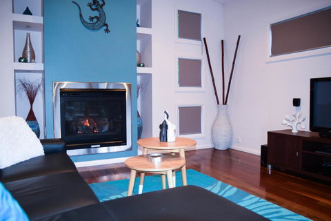 Blue Ridge Retreat - Accommodation Resorts 10