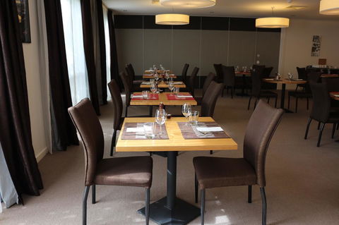 Bairnsdale International - Accommodation Resorts 15