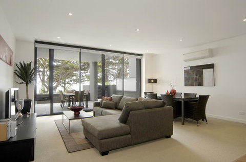 C-Scape Water Front Apartment - Accommodation Resorts 3