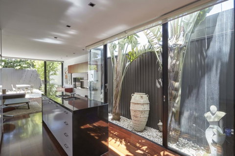 Middle Park In Vogue - Rejuvenate Stays - Accommodation Resorts 17
