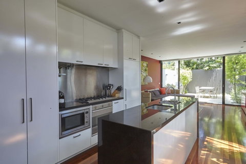 Middle Park In Vogue - Rejuvenate Stays - Accommodation Resorts 18