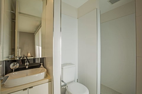 C-Scape Esplanade Cowes - Accommodation Resorts 17