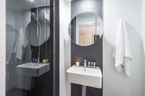 Apartments @ 133 City - Accommodation Resorts 16