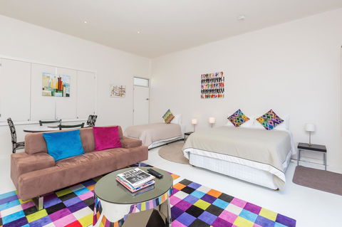 Cottages For Couples - Accommodation Resorts 10