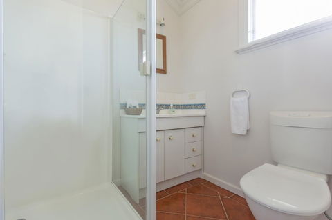 Cottages For Couples - Accommodation Resorts 27