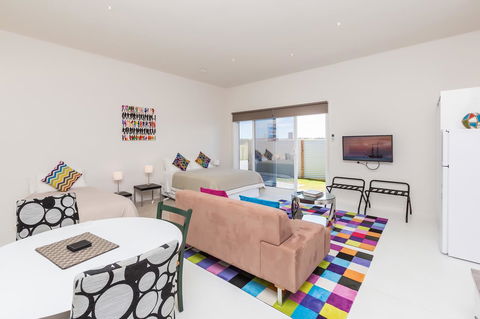 Cottages For Couples - Accommodation Resorts 9