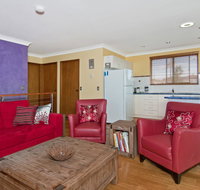 THE BOARDROOM ON BANKSIA - 11 Banksia Ave Bonny Hills - Accommodation Resorts