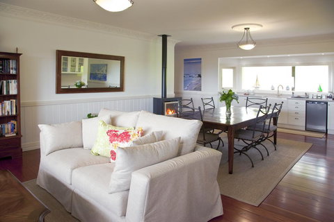 The Bryn At Tilba - Accommodation Resorts 2