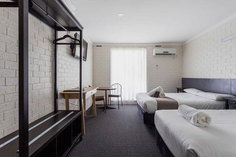 The Busselton Motel - Accommodation Resorts 2