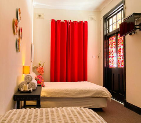 The Coorow Hotel - Accommodation Resorts 1