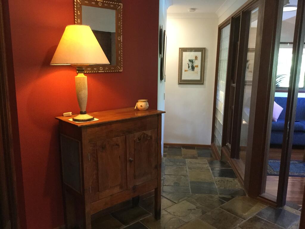 Round Mountain NSW Accommodation Resorts